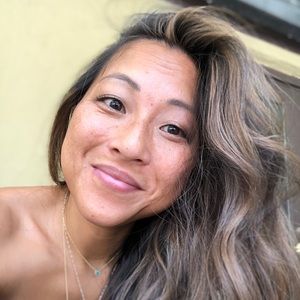 Meet your Posher, Leslie